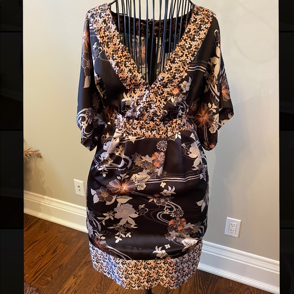 Silk Floral Kimono Dress - Picture 3 of 3